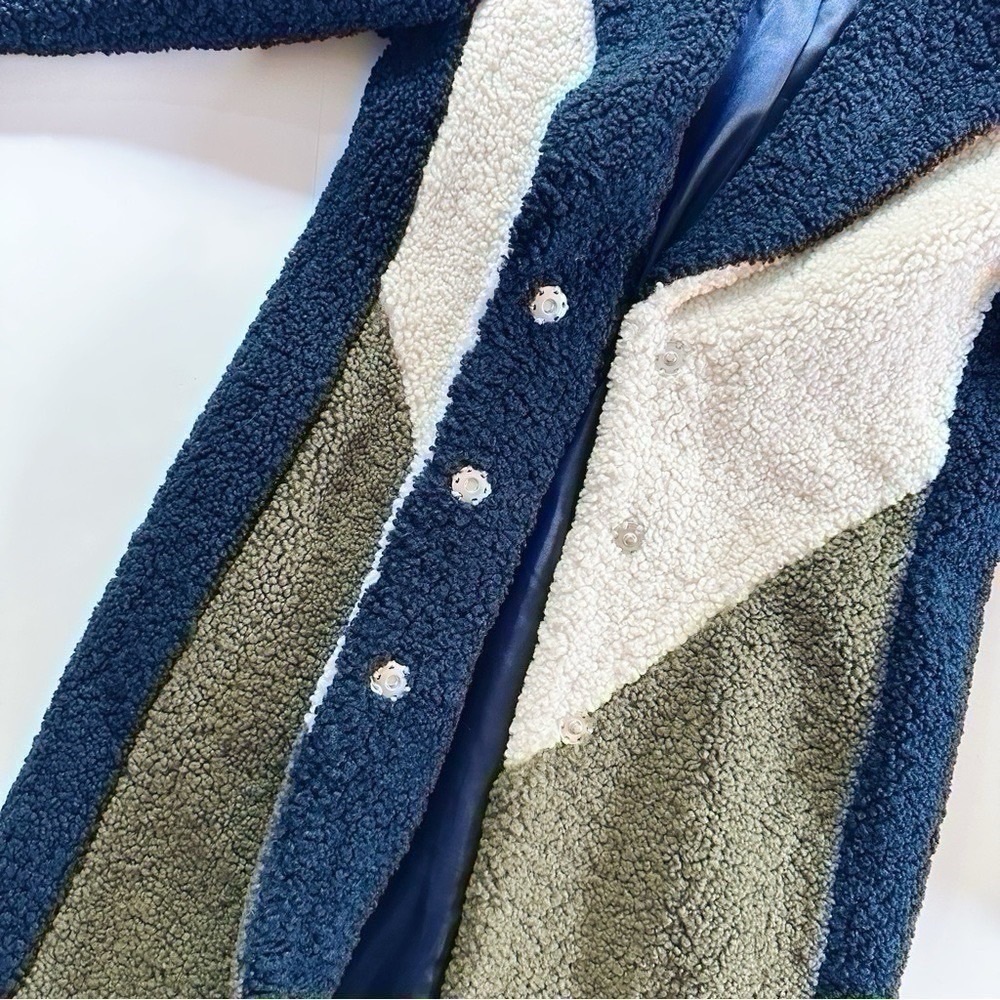 J.Crew Women’s Teddy Sherpa Colorblock Thick Coat Green Ivory Navy Blue - Picture 8 of 13
